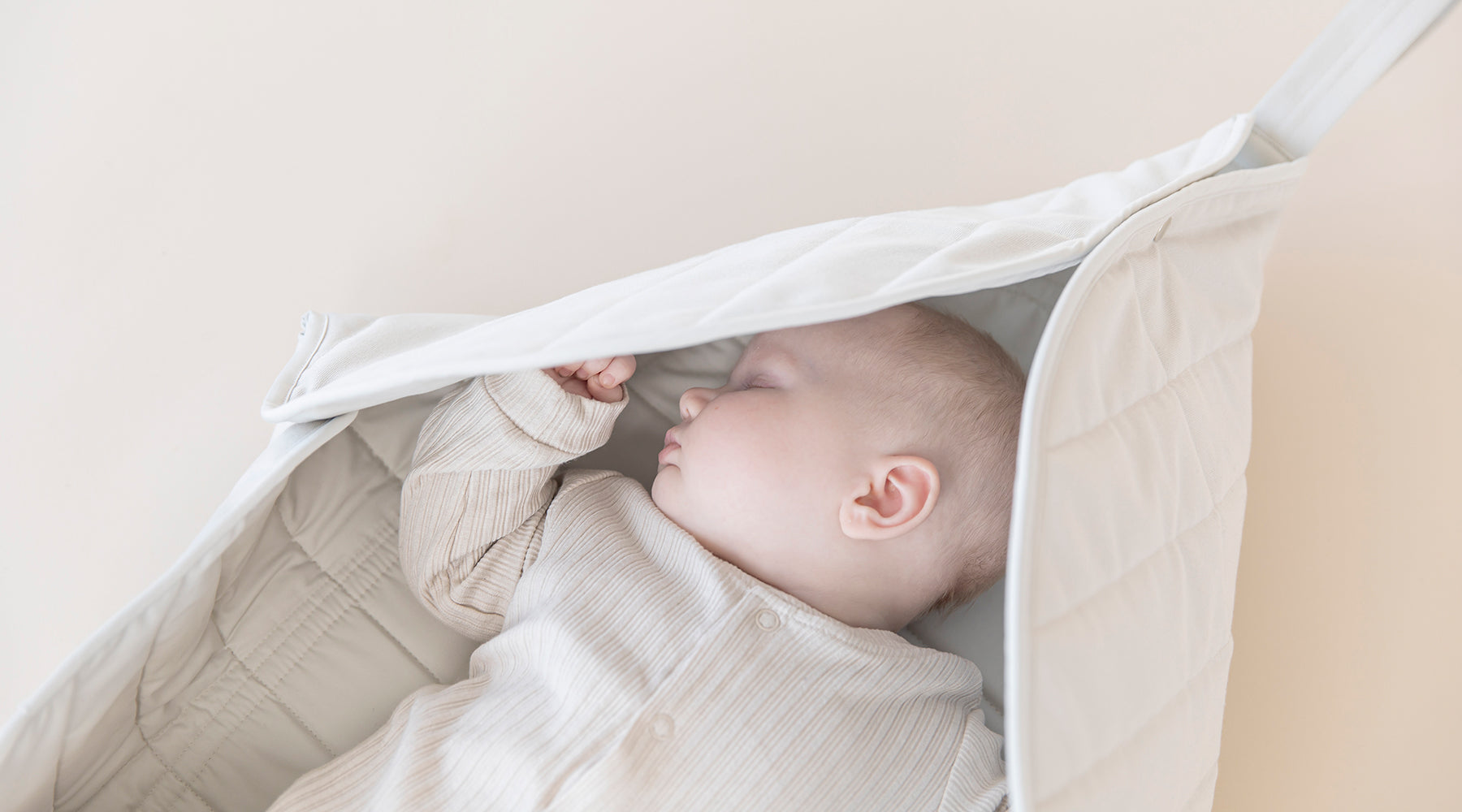 OYSTER by Charlotta Åman: Sustainable Baby Nest at Milan Design Week